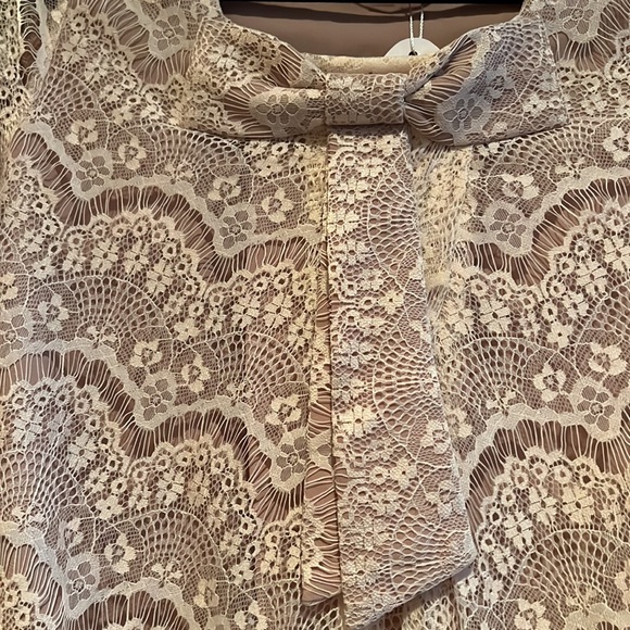 Maternity lace bow dress NWT size small - Picture 2 of 3